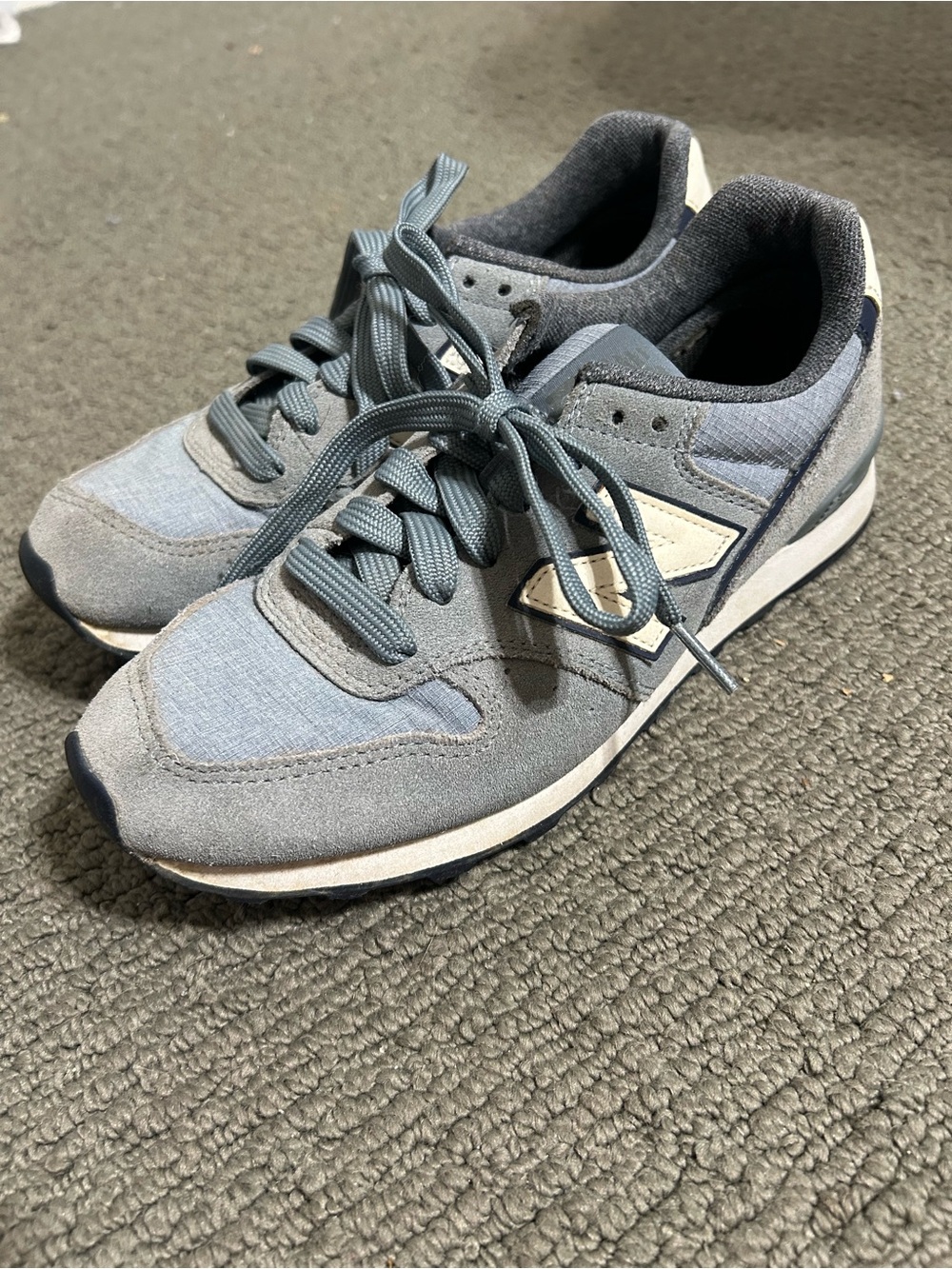 New Balance 696 WL696SHB Women’s Size 7.5 Grey Blue Suede Sneakers